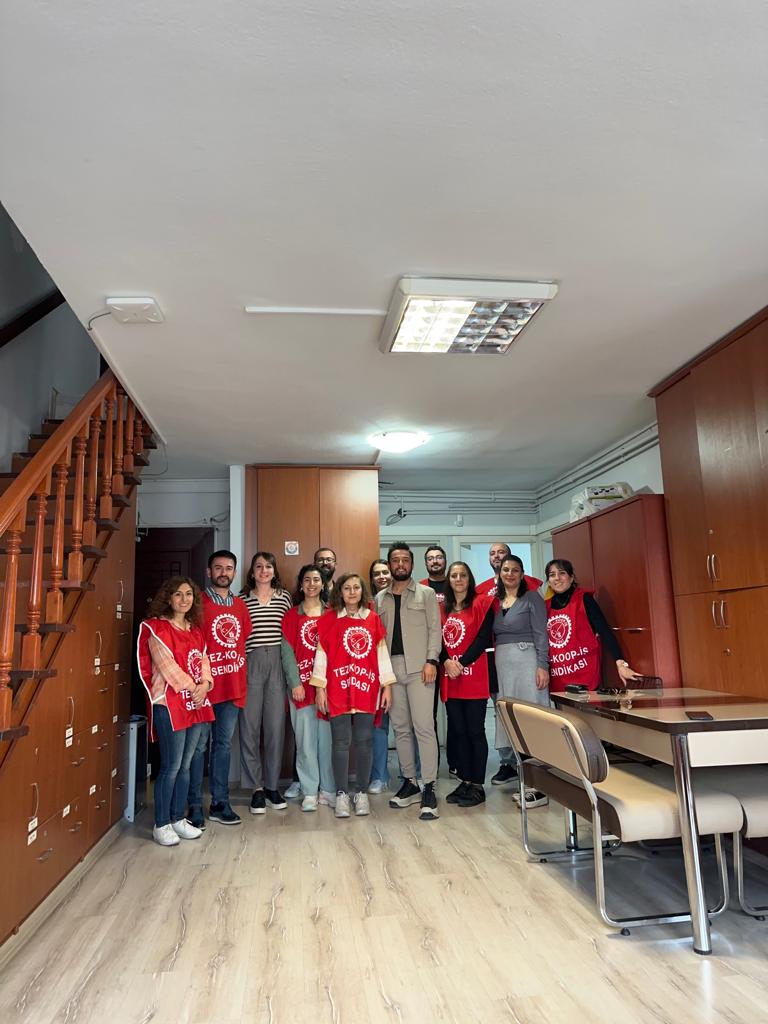 ÇMO üyeleri Muhemmed ZEYNEL, Sinem Cem AKKAYA, Orkun ŞENYURT, iş bırakma eylemimize destek ziyaretinde bulundu.