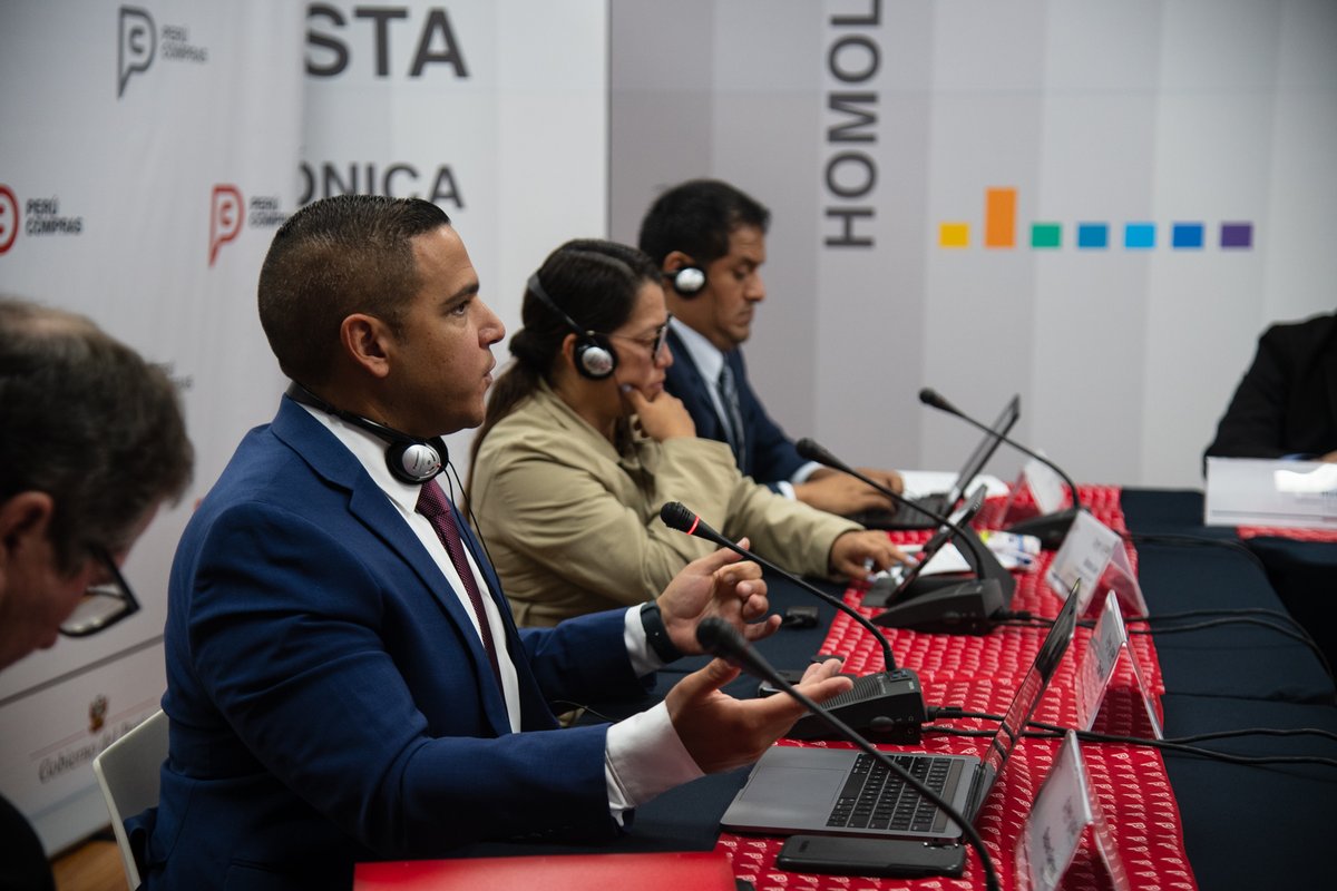 CLDP_DOC's tweet image. In October, CLDP and @USAID_Peru, supported @Peru_Compras efforts to modernize and improve efficiency in public contracts using #frameworkagreements. @GSACoE and @CLDP staff shared guidance on designing framework agreements for services, with a key focus on #technology.