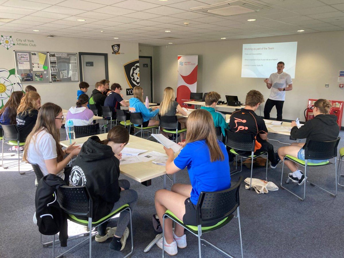 The Swim England North East Region are please to make available Aquatic Poolside Helper Training for Young Volunteers aged 14 – 16 years old to help develop them as Poolside Helpers in their chosen aquatic discipline🙌

🔗 asaner.org.uk/young-aquatic-…