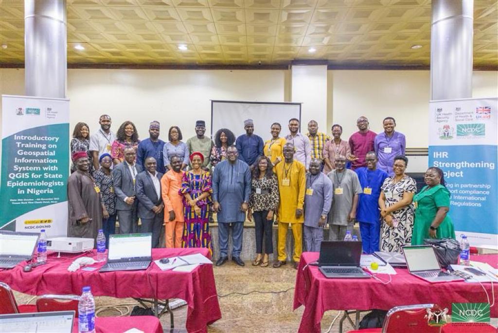 The workshop is aimed at strengthening the technical capacity of #Nigeria sub-national surveillance system to utilize its data for informed decision making at the local government and state level. Together, we are shaping a healthier Nigeria. #StrongerTogether 🇬🇧🇳🇬