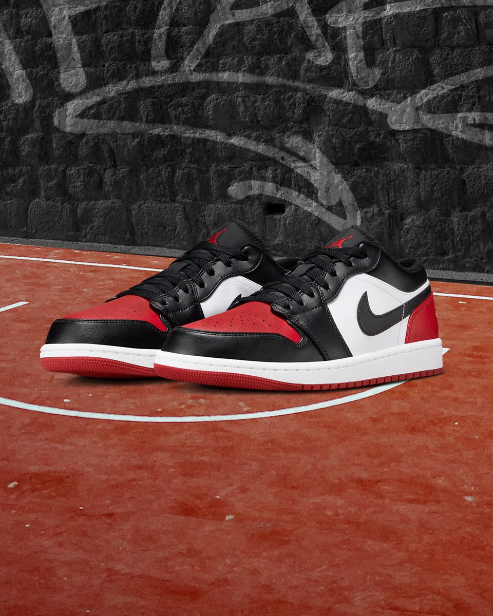 air jordan retro 1 sportscene