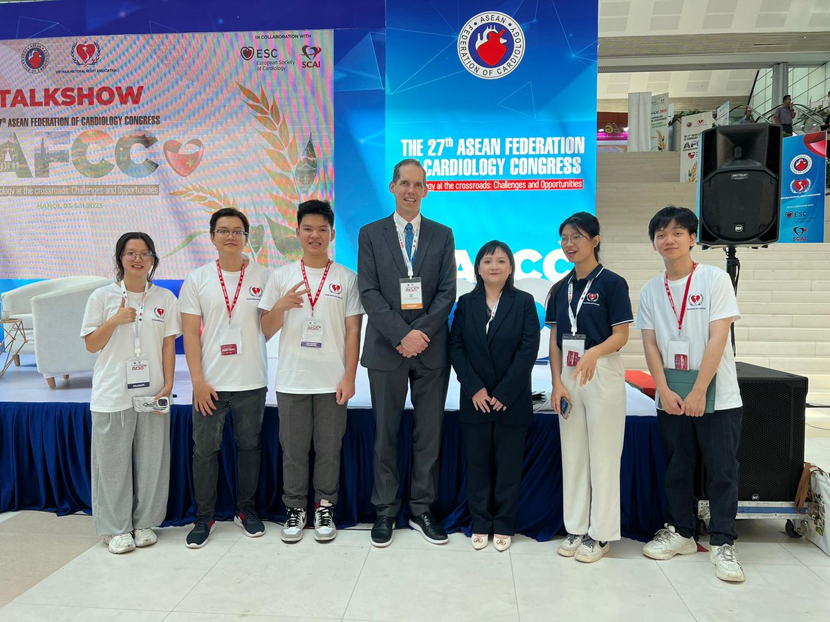 AHA'S Amy Tam and I met the next generation of physicians--Vietnamese medical students at the 27th ASEAN Federation of Cardiology Congress in Hanoi.