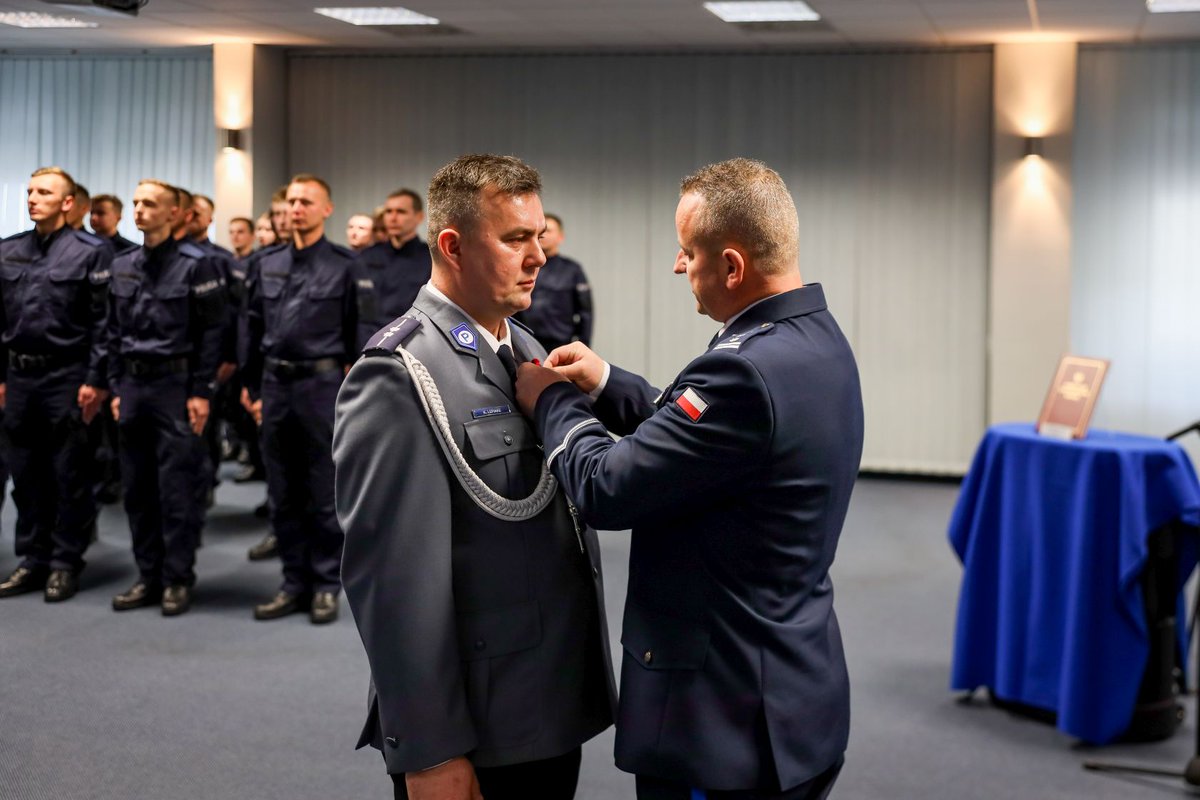 ŚwiętokrzyskaPolicja tweet media