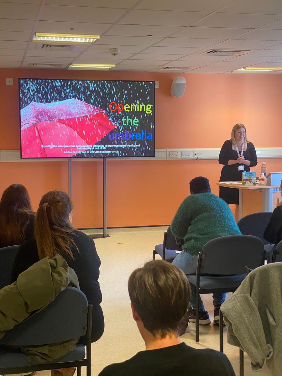 My session on the inequality that people in the LGBTQ+ community may face and how as professionals we can support their identity at end of life. Amazing response from this room of professionals, which I hope has helped them to know how to open the umbrella🏳️‍🌈☔️🏳️‍⚧️@UHDBPride