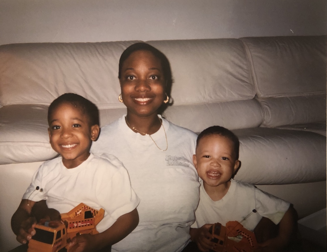SocialMissionEd's tweet photo. I was born in Pasadena, CA and raised in Palmdale, CA. My mom is originally from South-Central Los Angeles, and my goal is to create a private practice health center in the community her and my family are from.

#FutureFeatureFriday with @makeen_yasar https://t.co/xaAwKA3h82