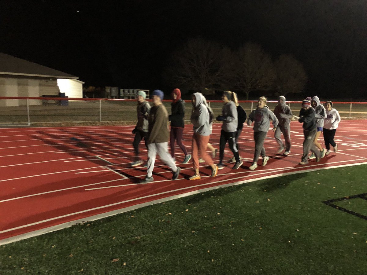 Rob@PPHSGirlsTrackXC tweet media