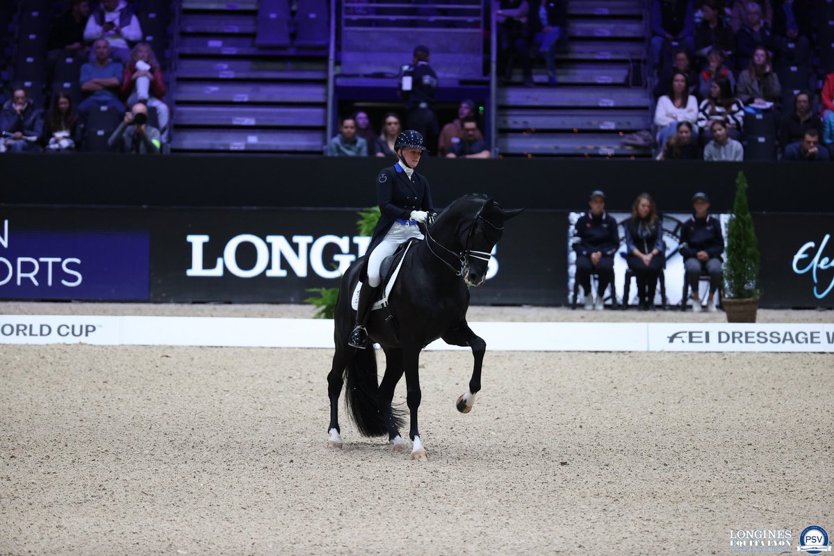 Isabelle Barnel ✨ tweet media