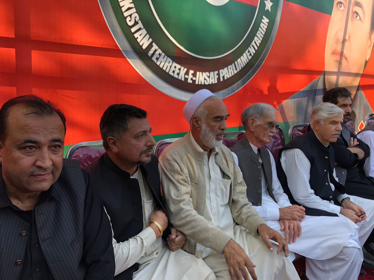 official_ptip's tweet photo. ونیر: پاکستان تحریکِ انصاف پارلیمنٹیرین شمولیتی پروگرام میں جلسہ گاہ کے مناظر۔
عوام کی کثیر تعداد میں شرکت
#ptipbuner #bunerjalsa #ptipgovernment #ptip#Bunir #ptip #PervezKhattak https://t.co/n4co2FlZUS