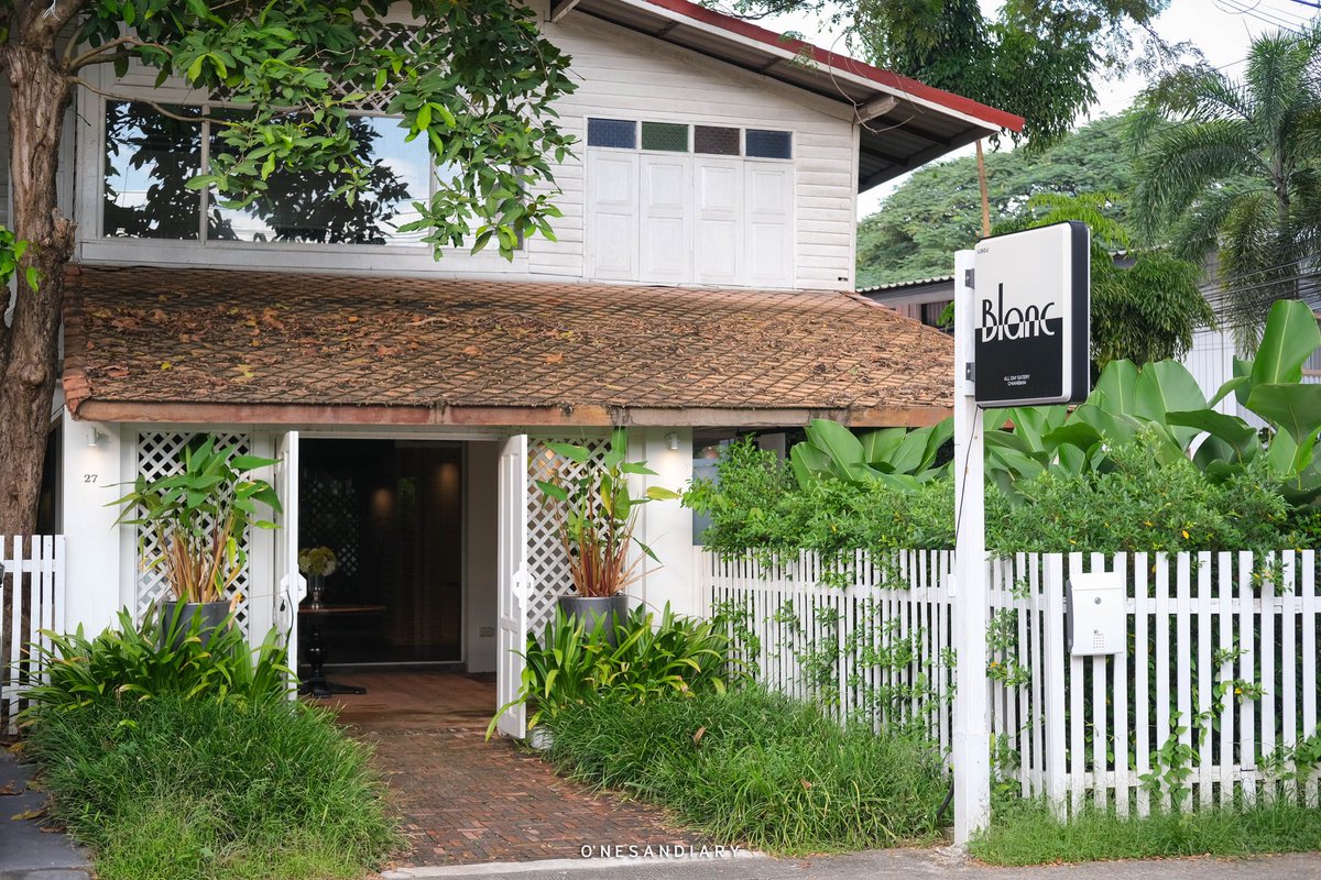 One_San_diary's tweet photo. BLANC ร้านอาหารอร่อยสุดหรู ที่ศิริมังซอย 13 ร้านตกแต่งสวย อาหารดีมาก #รีวิวเชียงใหม่ #reviewchiangmai #คาเฟ่เชียงใหม่ #ReviewThailand #เชียงใหม่ #cafechiangmai  #อร่อยไปแดก #อร่อยบอกต่อ #cafehoppingcnx #cafeinchiangmai #ของกินเชียงใหม่ #ร้านอาหารเชียงใหม่ https://t.co/gBiUdPkIej