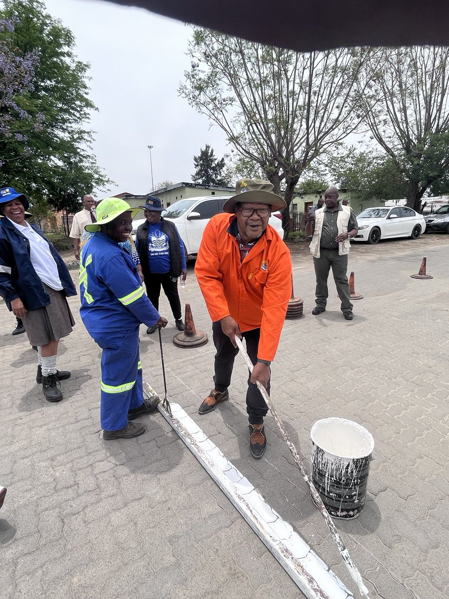 Cllr Douglas Maimane Madibeng Executive Mayor tweet media