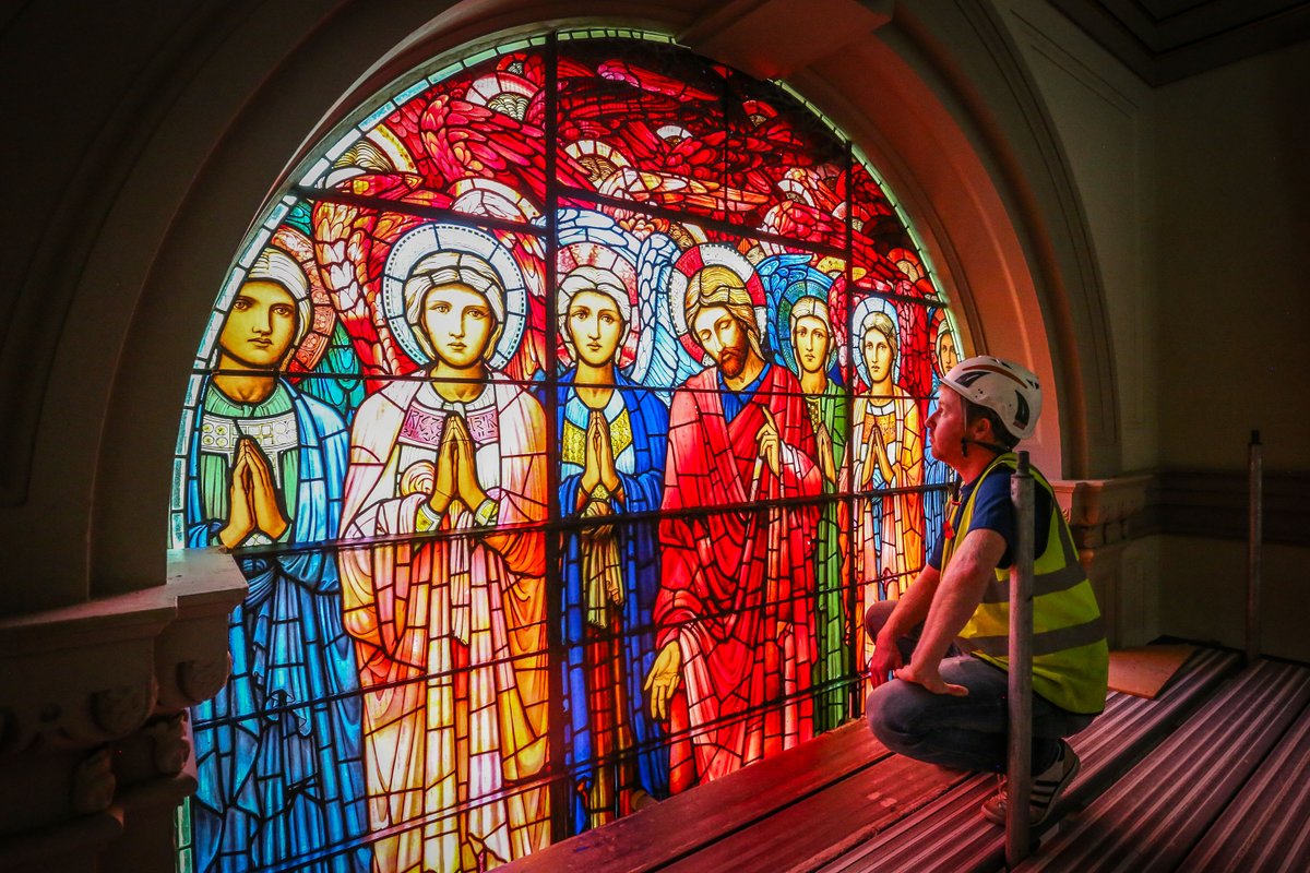 EalesIsaac8177's tweet photo. SWNS photos of the week 03/11/23 🙏⛰ 🎃🌞🐦
Stained glass restoration, Birmingham / @JoeWalshePhoto 
Autumn shades, Glencoe / @KtLeeArrowsmith 
The sun celebrating Halloween, Space / @NASA 
Vain blue tit, North Wales / @RichardBowler1
#swns #swnspictures #photography  #news https://t.co/ZQBEv3qAJb