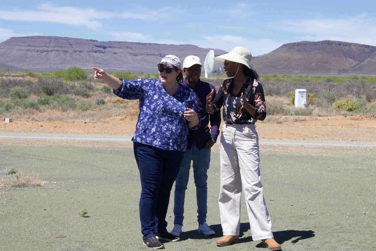 BRICSAstronomy's tweet photo. On the 18th of October, delegates embarked on a site visit, touring the esteemed MeerKAT telescope hosted by the South African Radio Astronomy Observatory. 

#BRICS
#Astronomy
#BAWG
#BRICSAstronomy
#BRICSZa https://t.co/XvxbN73XtX