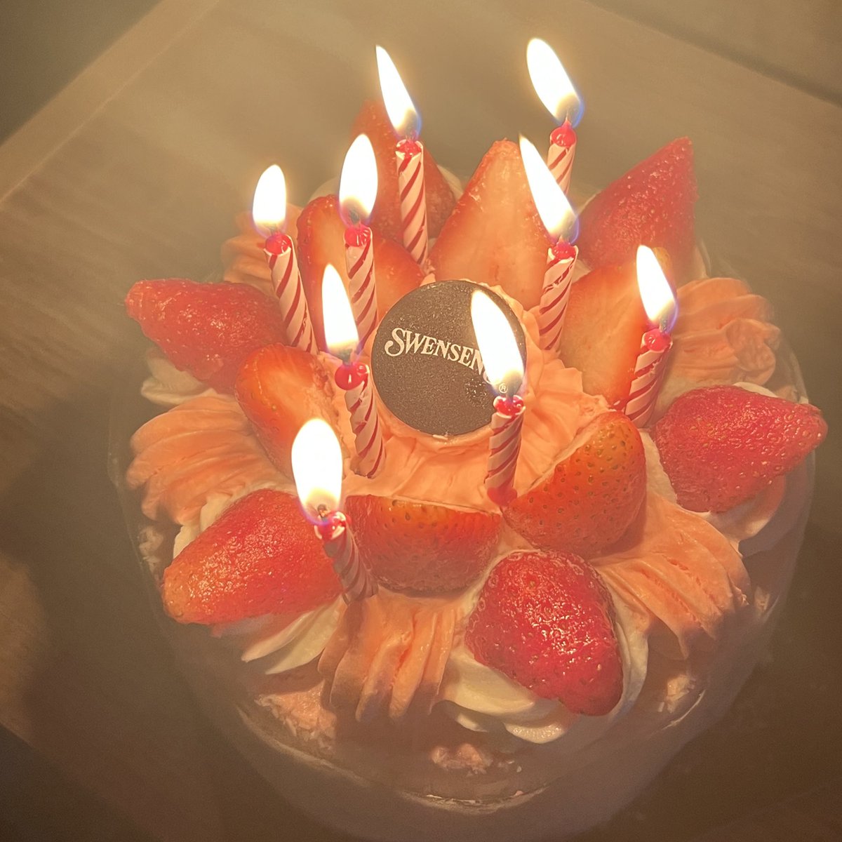 jameco433's tweet photo. HBD TO ME ❤️❤️ https://t.co/NKfHN0tdLr