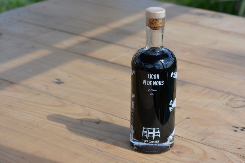 Tres Cadires #ArtesaniaEnEssència tweet media