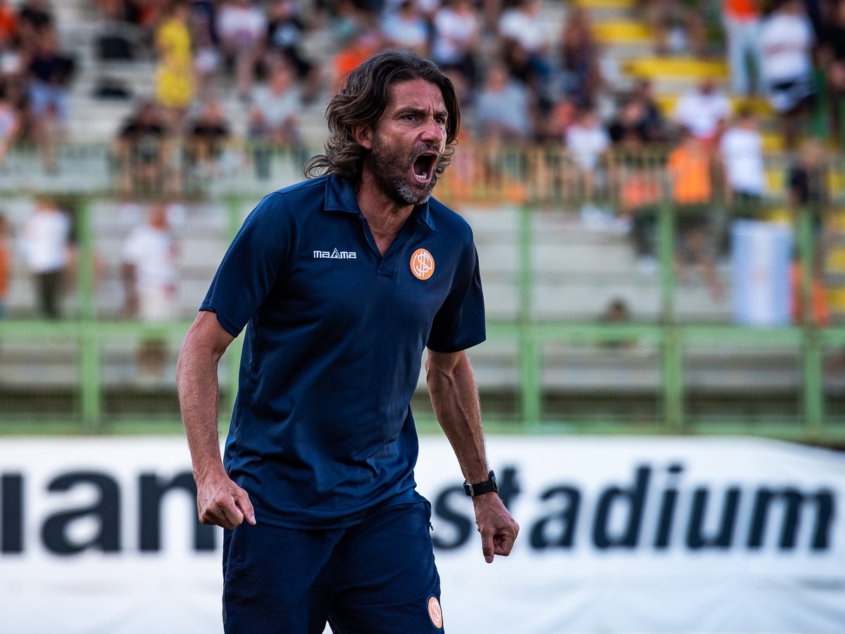 CONSONNI DI NUOVO ALLA GUIDA 🟠🔥

L’US Pistoiese 1921 comunica l’ufficialità del ritorno di Luigi Consonni alla guida tecnica della squadra e del suo vice Tommaso Salvestroni.
#uspistoiese1921