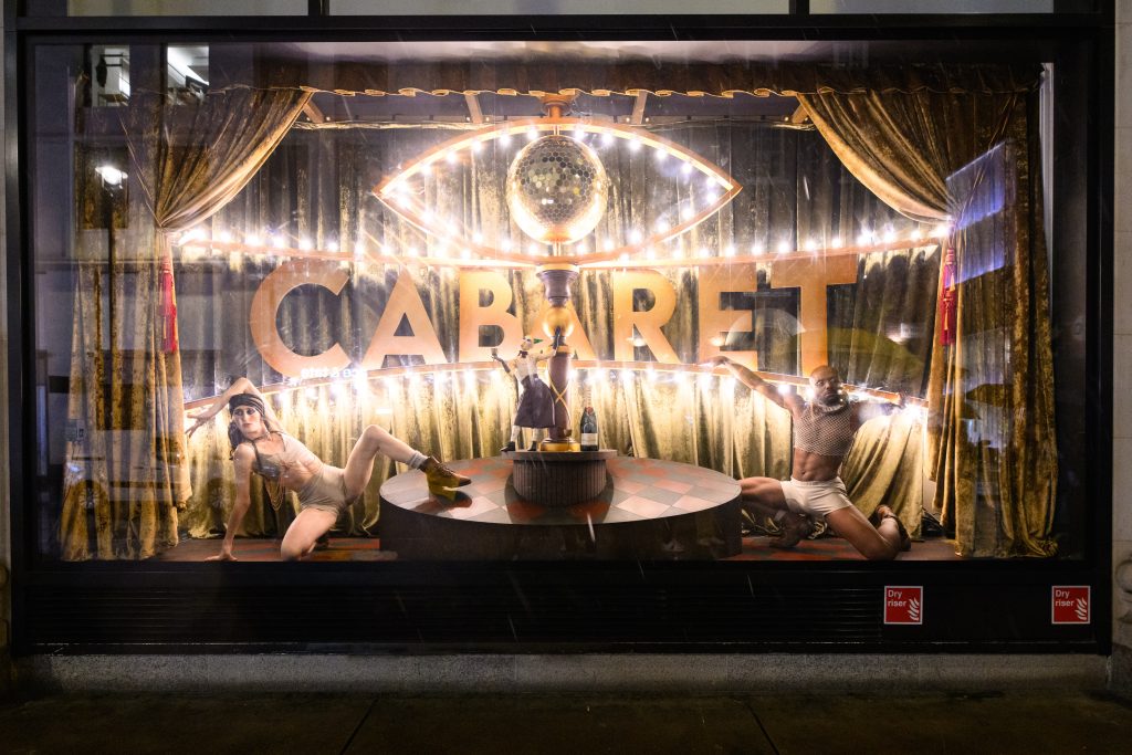 WhatsOnStage's tweet photo. Cabaret included in Selfridges Christmas window display https://t.co/RhHZYc2a5s https://t.co/JqpnKDpsFy