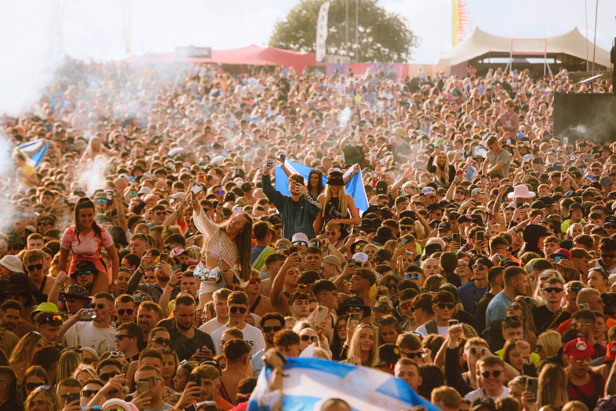 Creamfields's tweet image. ⚡️