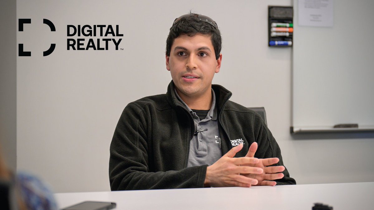 The @digitalrealty internship for @NOVAcommcollege IET students is now open! Access through NOVA's Career Connection portal: DCO/ET at bit.ly/3MtFJ3T and IT at bit.ly/3Sl7wHF. Read story on past intern, now employee: bit.ly/3sgO7wL #InDemandTech