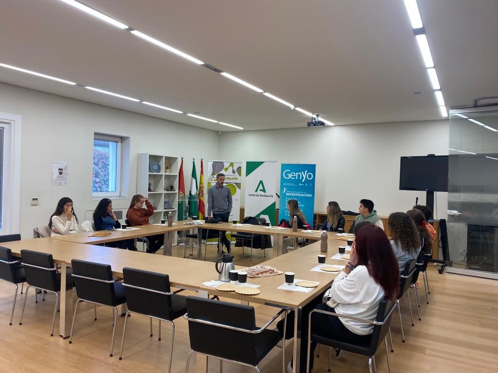 genyo_pts's tweet photo. GENYO vuelve a participar otro año más en la Semana de la Ciencia. 

Del 6 al 19 de noviembre, el Centro ofrecerá una serie de actividades educativas y de divulgación científica para estudiantes de varias edades.

Lee la noticia completa: https://t.co/hBPNB9oMEo

#cafeconciencia https://t.co/Itus4uNcbA