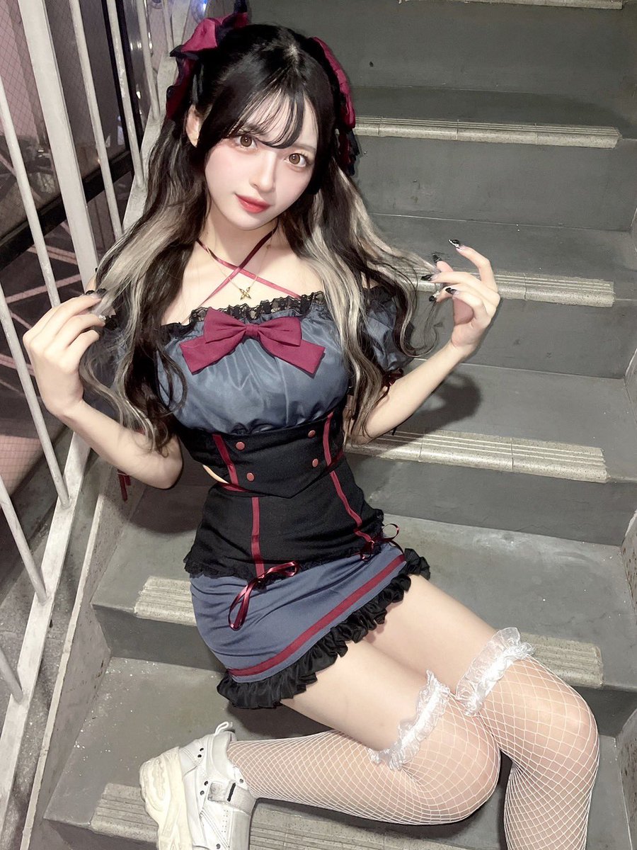 BLACKRABBIT0901's tweet photo. ／
新制服導入記念
RT企画！
＼

BLACKRABBIT（@BLACKRABBIT0901）
渋谷Ark（@abyss_terrarium）
新制服が2着ずつ増えました🐇🐋♡

こちらのツイートをリツイート&フォロー
してくれた方から抽選で3名の方に新制服のサイン付きチェキ(キャスト指定可能)をプレゼント致します🐇🐋

①こちらのツイートをリツイート&フォロー(応募締切11/8 23:00)
②当選者様には9日以降に公式からDMにて連絡

※12月頭に発送予定。内容は予告なく変更する可能性がございます。
