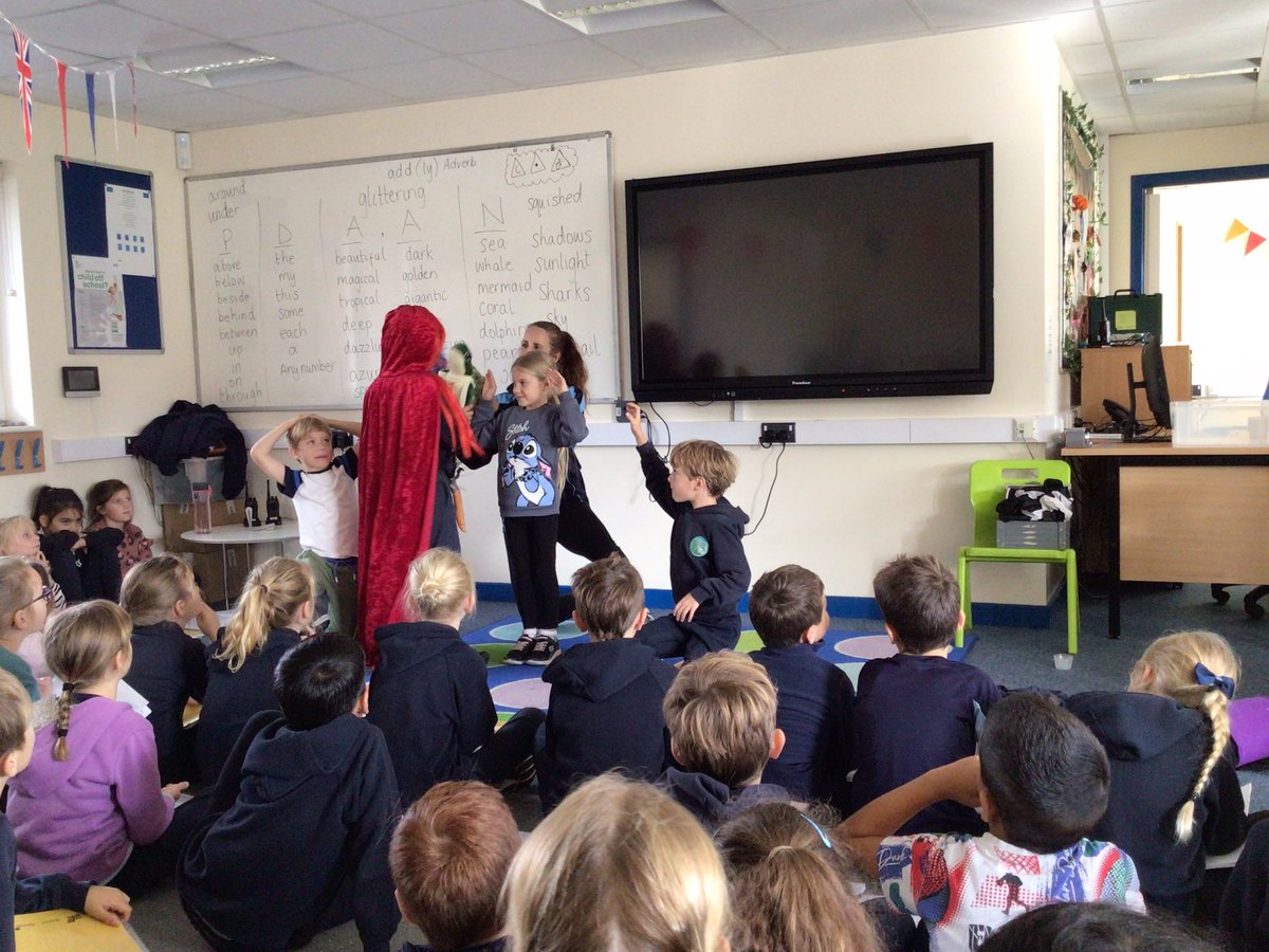 Year 3 had a fun-filled morning acting out scenes from our instruction/adventure stories. “Oh no you didn’t!” “Oh yes we did!”