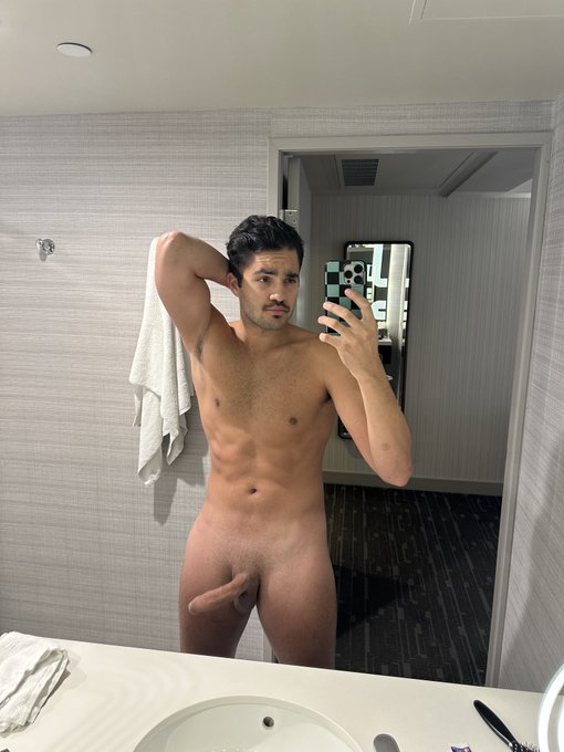 Already failed No Nut November😔😮&zwj;💨 https://t.co/z3WtmiwsBP<a href="/tag/hotwife"class="tags"><span>#hotwife</span></a><a href="/tag/nsfw_twt"class="tags"><span>#nsfw_twt</span></a>