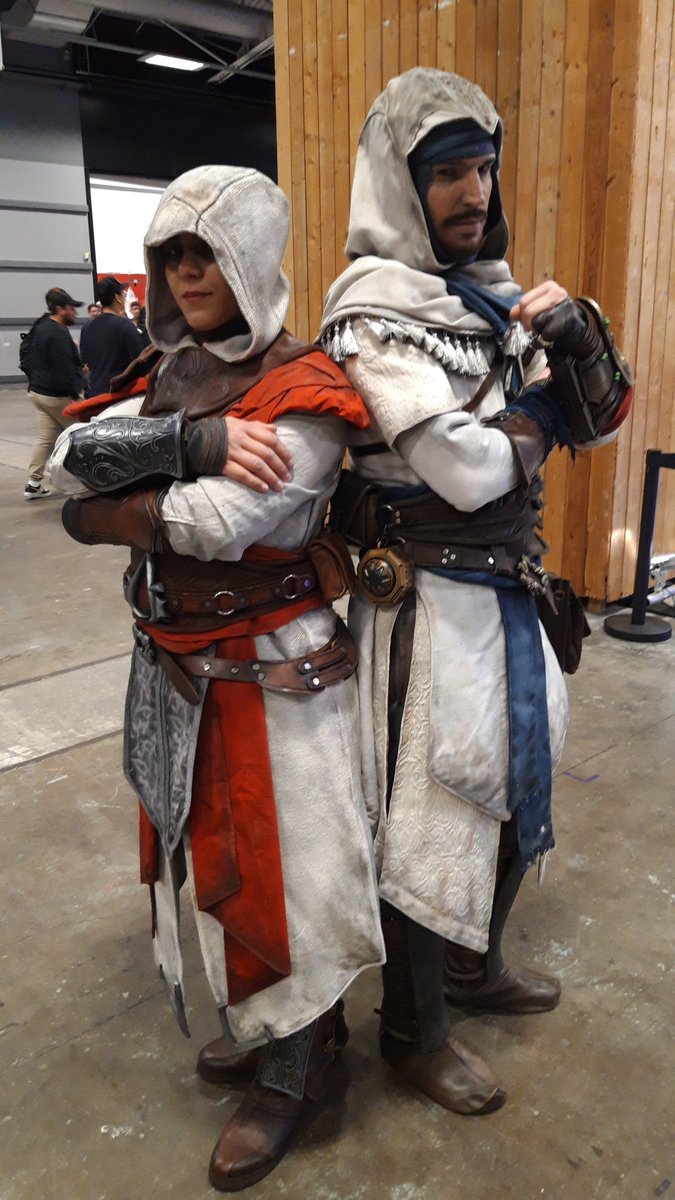 Happy to meet again Rick and Dominique in cosplay of Bassim and Roshan (Assassin's Creed Mirage) <a href="/UbisoftFR/">Ubisoft FR 🇫🇷</a> <a href="/ParisGamesWeek/">Paris Games Week</a>