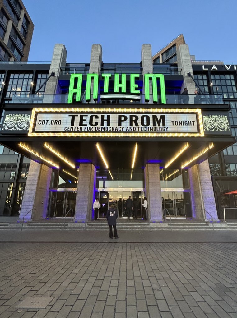 AriellePThomas's tweet image. Attended @CenDemTech’s Tech Prom last night! What a fantastic event. Loved being at the Anthem, one of my favorite venues, and enjoying the atmosphere outside of the usual concert context. #TechPromCDT