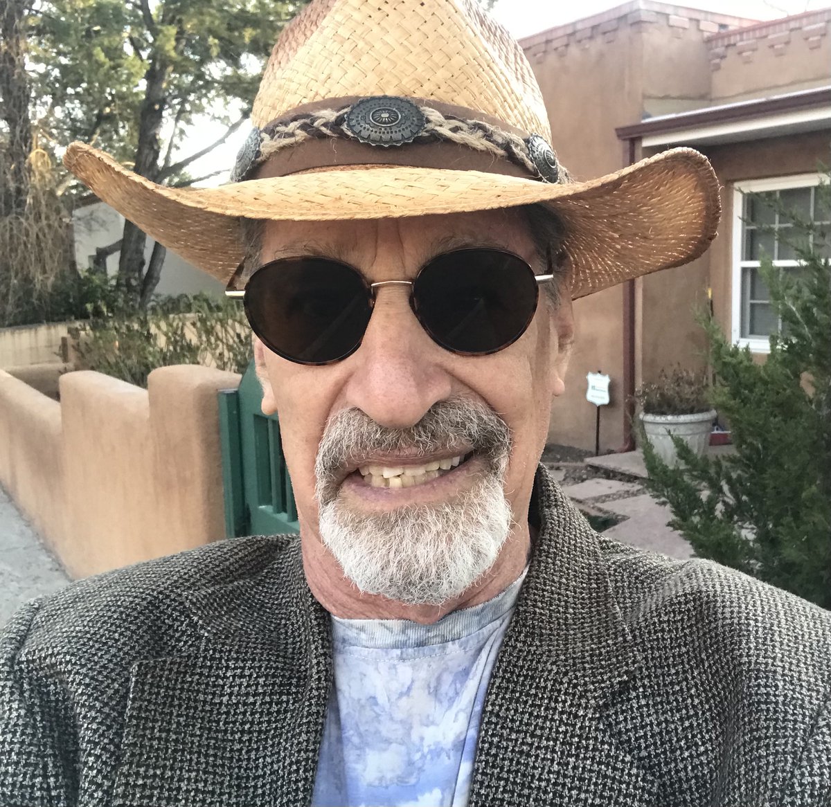 etrules's tweet image. Welcome to "Trules Rules" my 2nd Substack,  open.substack.com/pub/erictrules…