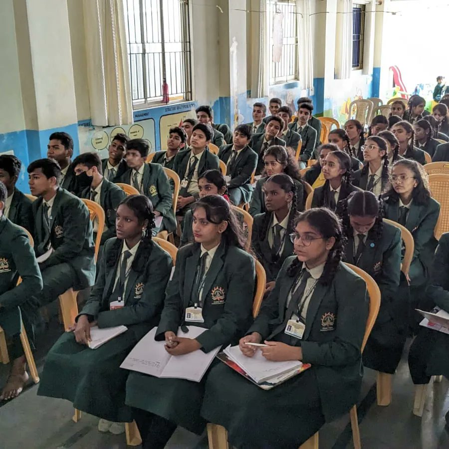 RotaryKPRoad's tweet photo. Event : Career Guidance Program by Rotary Bengaluru Kanakapura Road.

Facilitators: Rtn. Durairaj, Rtn.Divya, Rtn.Karthika

Beneficiaries :
Around 110 students from the school of
Jnana Vikas Public School, JP Nagar,
(Interact Club School of Rotary Club Bengaluru Kanakapura Road) https://t.co/zofS1SIYxF