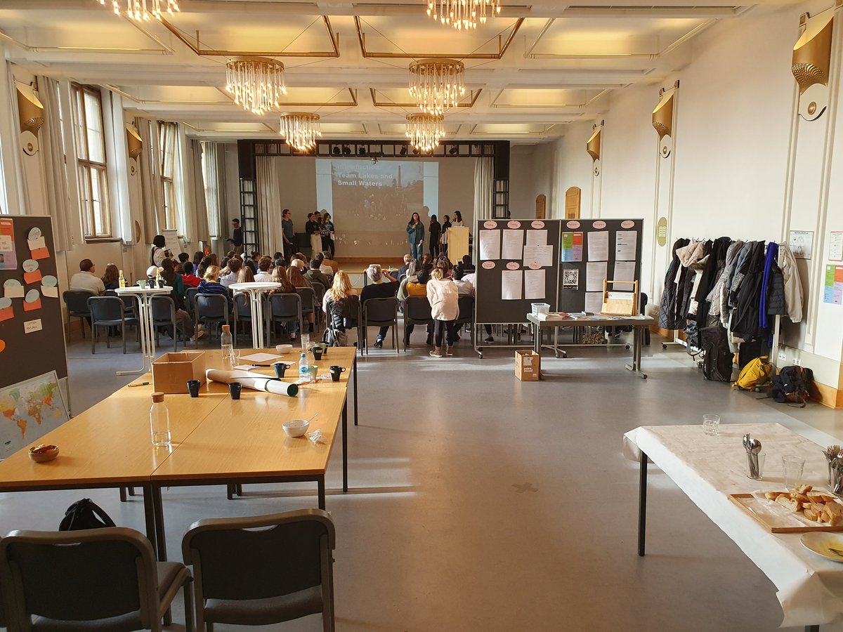 meerblau2's tweet photo. Abschlusspräsentation Internationale Jugendkonferenz zum Thema WATER #SBNE
Stabsstelle Bildung für #nachhaltige Entwicklung mit Europabeauftragten + Abt. #Jugend Bezirk Charlottenburg-Wilmersdorf in Berlin @bacwberlin @OekowerkBerlin @GrueneBVVCW 5 intern. Teams #Naturerfahrung https://t.co/szlJP5JNs2
