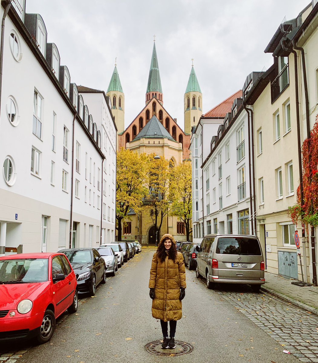 lailabiali's tweet image. Made it to Munich! ☔️ 

Can’t wait to play a double bill tonight at Jazzclub Unterfahrt with the brilliant saxophonist and @act_music labelmate @ESzczerbo. 

🎫: bit.ly/ACTNightUnterf…

#munich #jazzclubunterfahrt #actmusic