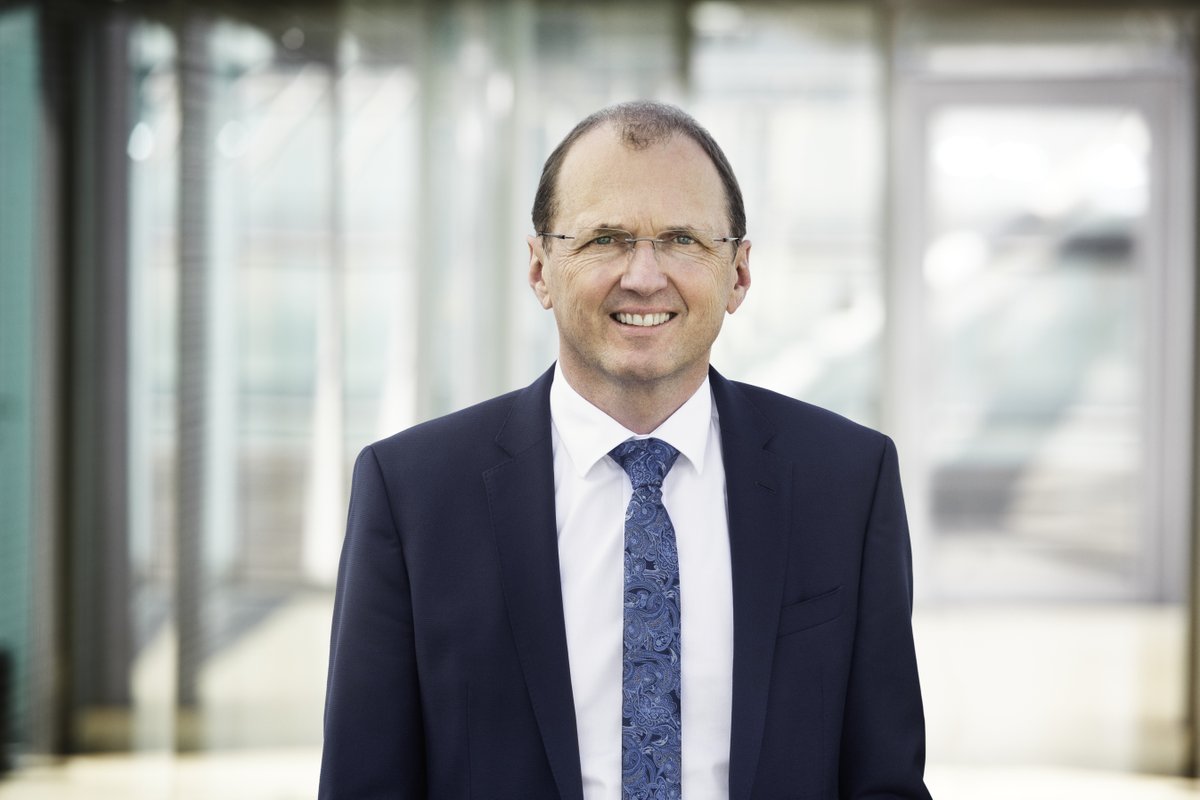 voestalpine's tweet photo. At its meeting the Supervisory Board of voestalpine AG appointed Gerald Mayer to its #ManagementBoard. He will take over as #CFO from April 1, 2024. Gerald Mayer replaces Robert Ottel who hasn't extended his mandate and will leave at the end of March 2024: https://t.co/765U1C2Pwf https://t.co/nHpNQQS0PZ