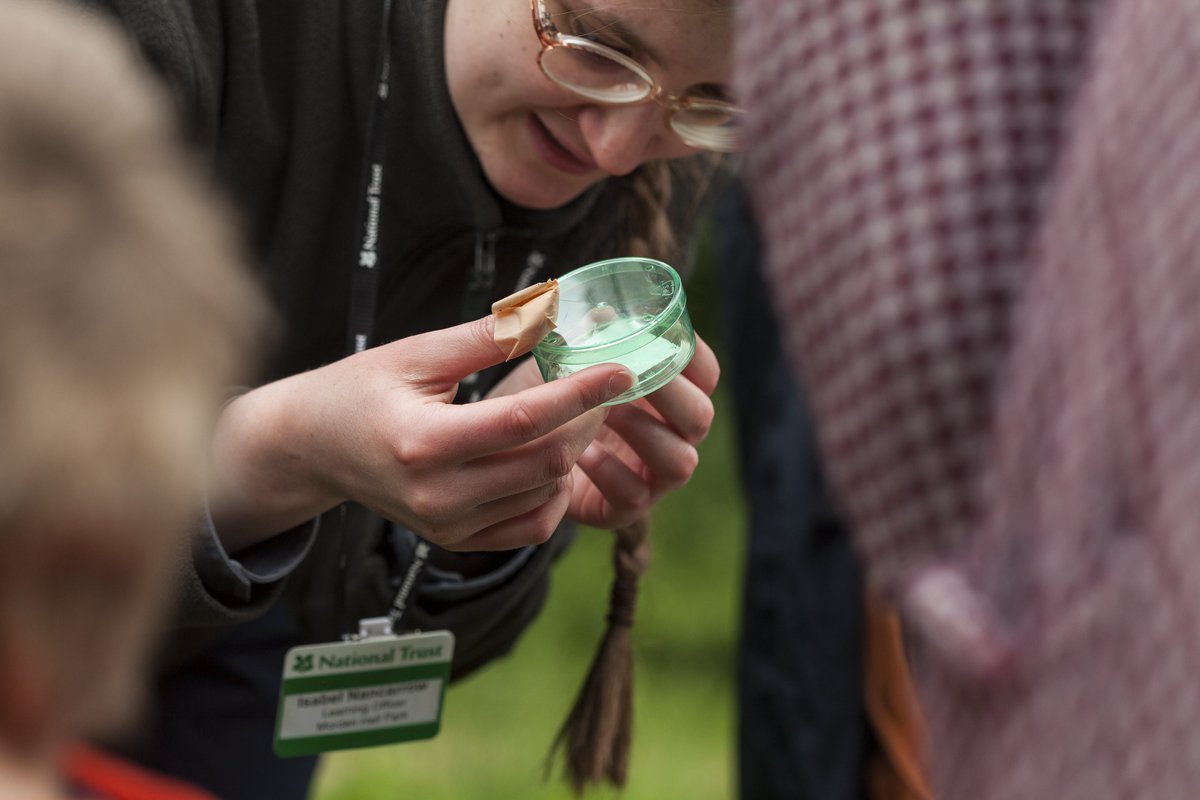 MordenHallPkNT's tweet photo. Happy International Volunteer Managers Day!🎉
A big shout out to Morden Hall Park #volunteermanagers for leading and inspiring our incredible volunteers, and together caring for the places you love! ❤
#IVMDay23 #IVMDay #ThankYou https://t.co/o9s439YwZX