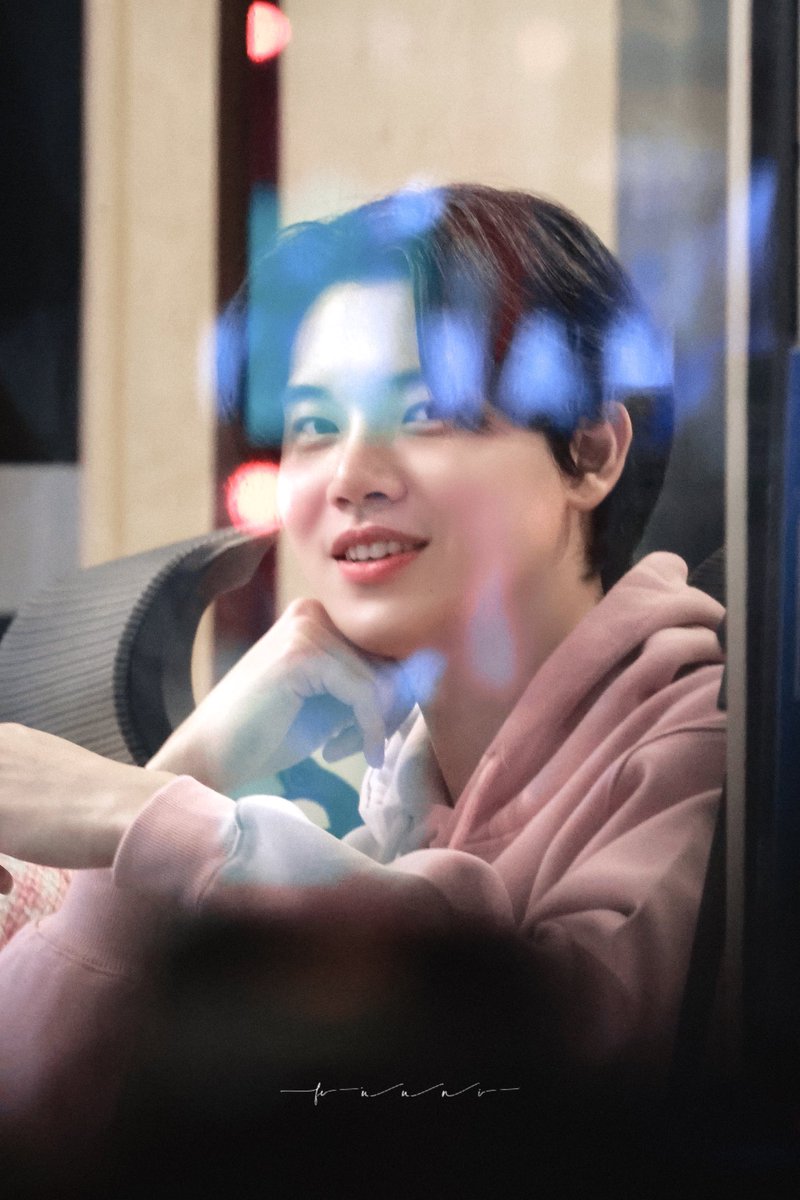 yyyyinft's tweet photo. 𝟮𝟯.𝟭𝟭.𝟬𝟯

😶‍🌫️

#yinyin_anw @yinyin_anw 
#รักไม่รู้ตัวxหยิ่นวอร์ https://t.co/ANM9wSXZoZ
