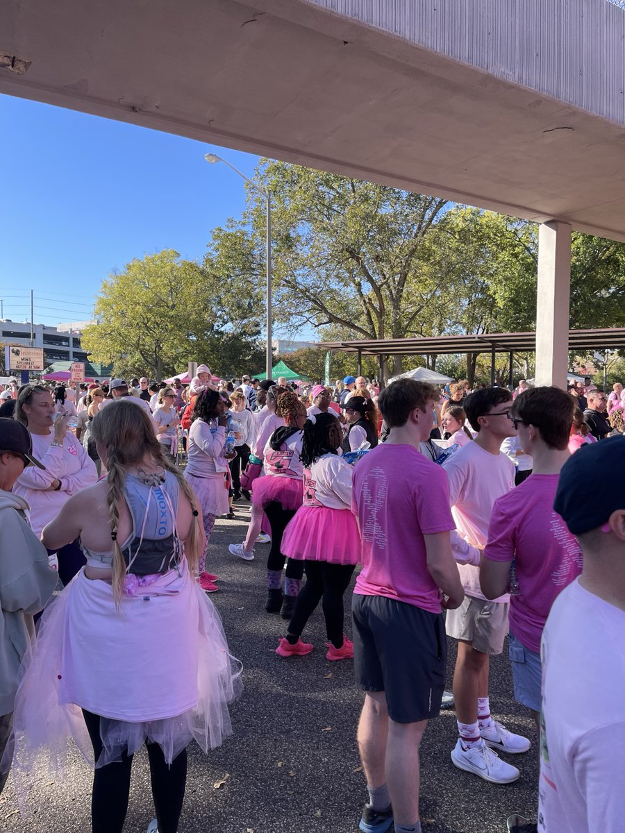 Summit_IS's tweet photo. As a recent #breastcancersurvivor… I wanted to find a way to give back to the #localcommunity and raise attention for early detection. To do this… we participated in the #Huntsville Hospital Foundation’s 20th Annual Liz Hurley Ribbon Run! https://t.co/uEklu0NEws https://t.co/53q4QxBFCK