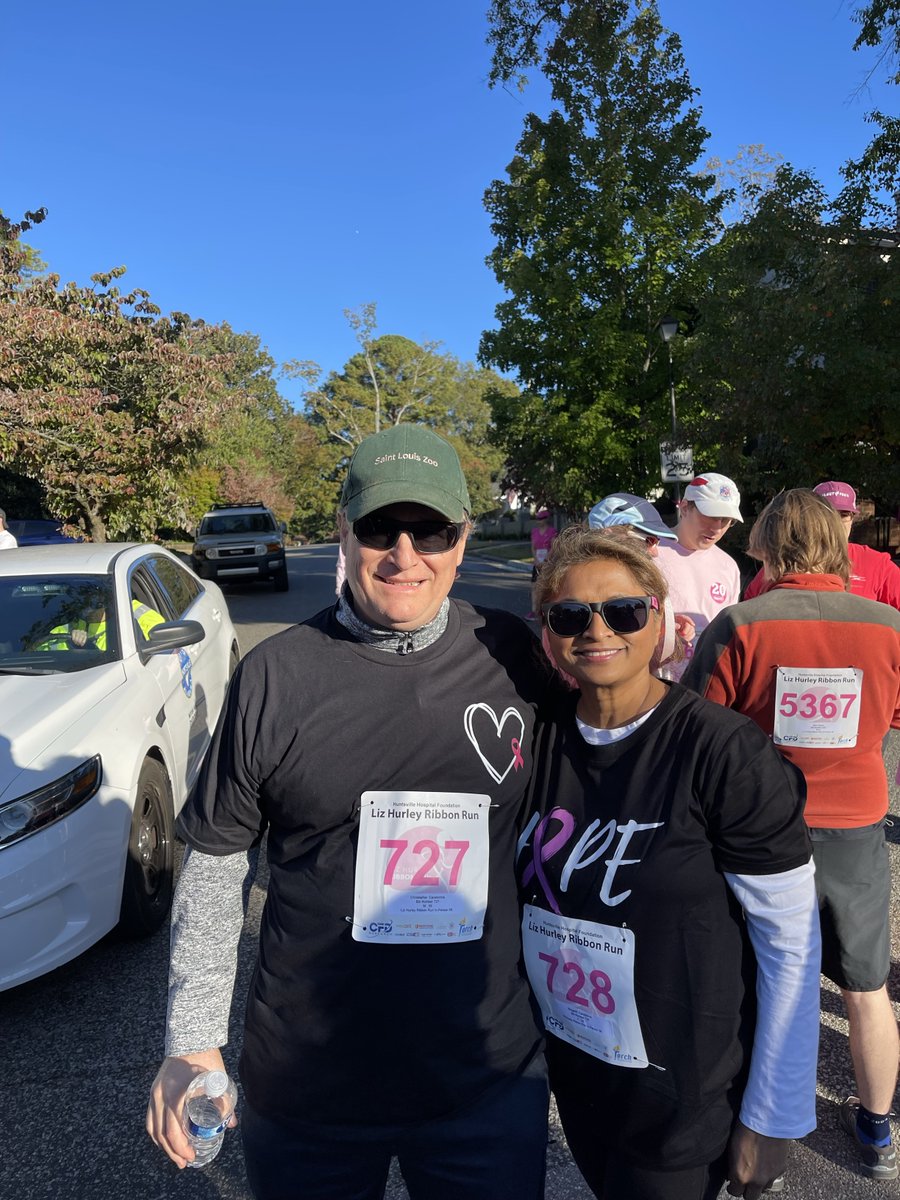 Summit_IS's tweet photo. As a recent #breastcancersurvivor… I wanted to find a way to give back to the #localcommunity and raise attention for early detection. To do this… we participated in the #Huntsville Hospital Foundation’s 20th Annual Liz Hurley Ribbon Run! https://t.co/uEklu0NEws https://t.co/53q4QxBFCK