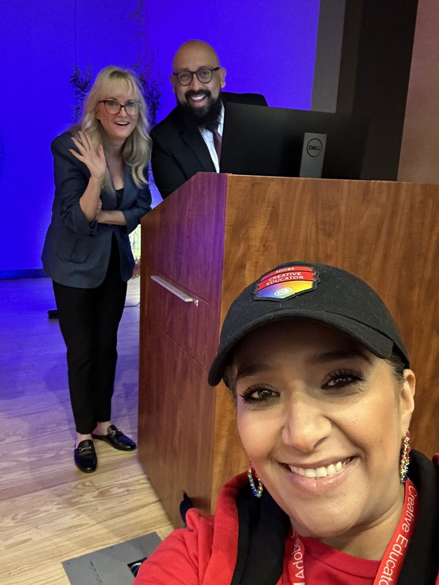 First Selfie of the Day at #UTECH23 !! About to enjoy our Keynote Speaker   <a href="/HollyClarkEdu/">Holly Clark - The AI Infused Classroom</a> share her Magic with our Beautiful RGV Educators !!! ❤️❤️ <a href="/FelyTeachnology/">Fely García López</a> <a href="/OmarLopez0207/">Omar López </a> <a href="/RegionOneESC/">Region One ESC</a>