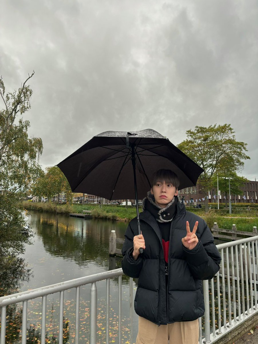official_ONEUS's tweet photo. [#건희]
in Tilburg🍅 https://t.co/7nnPYYaj1y