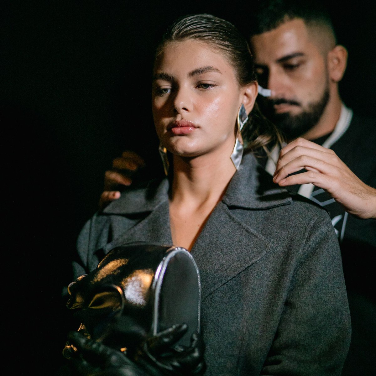 080_bcn_fashion's tweet photo. Moments previs al show de SIMORRA. Recorda que si et vas perdre el show, el tens disponible a la nostra web. 

#080bcnfashion #fashionweek #fashionshow #Simorra #32edition #barcelona https://t.co/nkmErvD06K