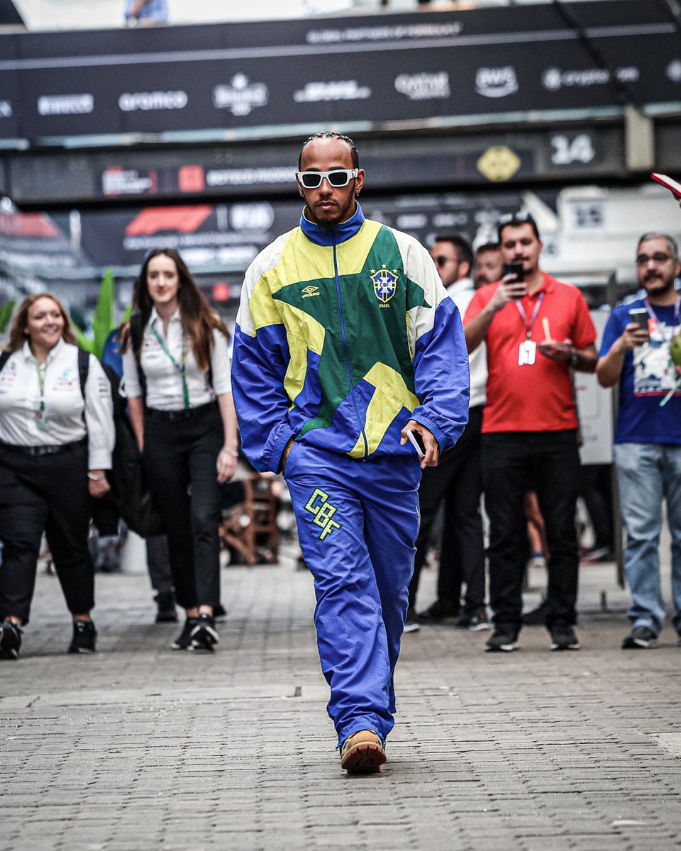 Lewis is rocking the 90's Brazilian football tracksuit in the paddock today 🇧🇷

He doesn't miss ⚽️