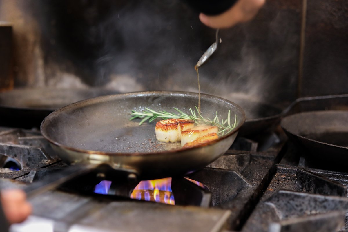 PrivateProperty tweet media