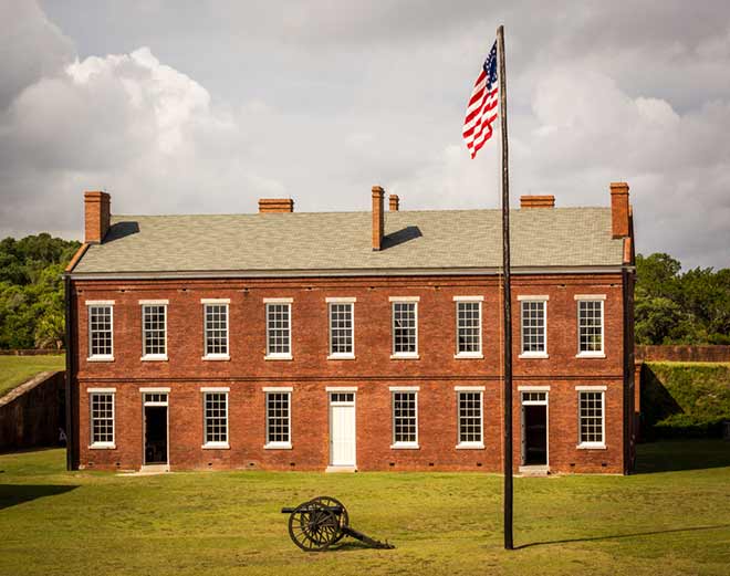 javajoba's tweet image. Capturing the history and beauty of Fort Clinch through stunning photographs! 

📸 These photos are over 10 years old and time for an update, join me.
travelniche.net/fort-clinch-st…
#AmeliaIsland #FortClinch #photography