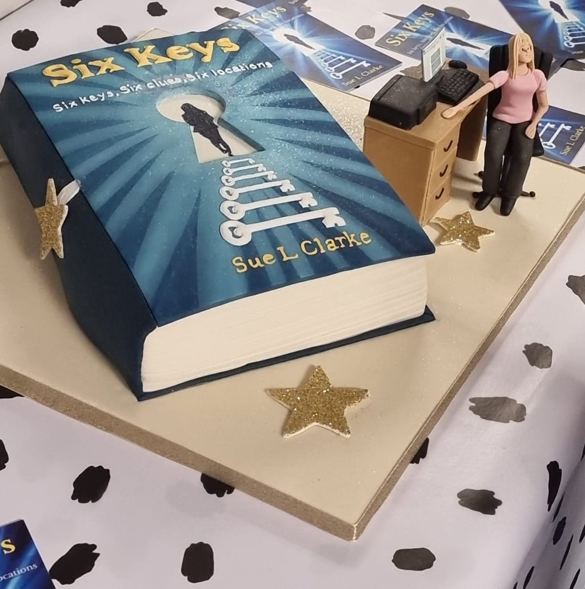 Check out this delicious new book by Sue L Clarke! Here at GHP, we believe no book launch is complete without CAKE - And it is pure genius when someone makes a cake out of their book. Sue's final book in her trilogy 'Six Keys' is now available on online book stores