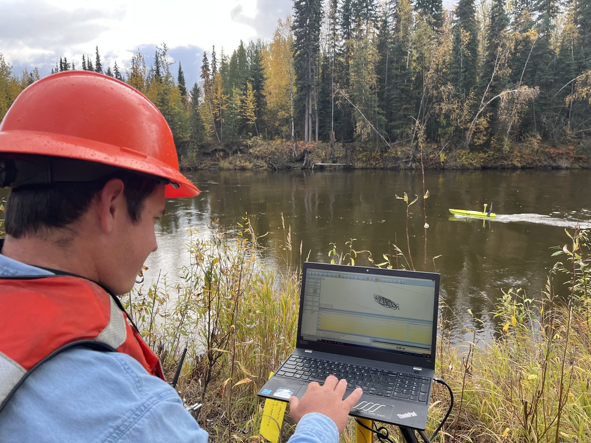 #FieldPhotoFriday Sam Bradtke collecting sonar data while on-site in Alaska. Good work, Sam! 

📸: Andre Sampier 

#Alaska #Sonar #DataCollection #DataAcquisition #GIS #Geospatial #BeyondEngineering #NV5Geospatial