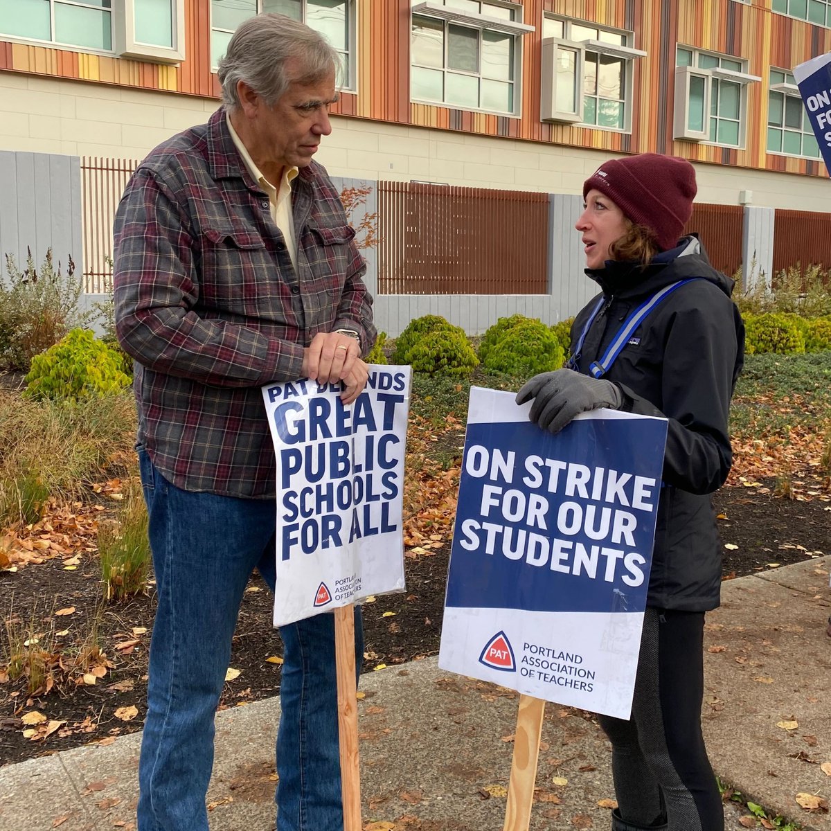 pdxteachers tweet media