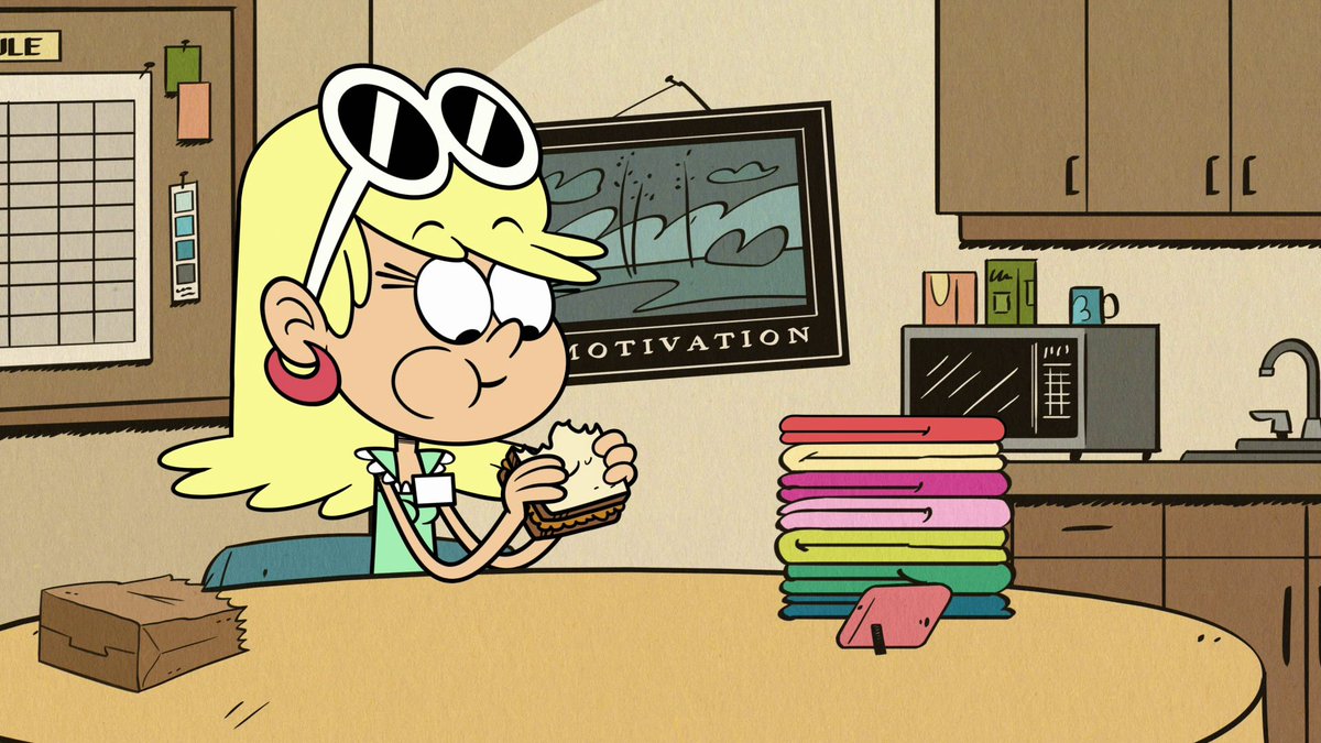 Happy National Sandwich Day!😋🥪
#NationalSandwichDay #SandwichDay 
#TheLoudHouse #LeniLoud