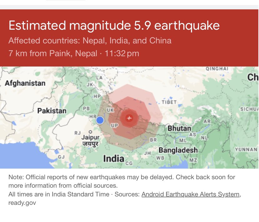 ManviGrover2's tweet photo. #earthquake in Delhi https://t.co/4yRySDEsat