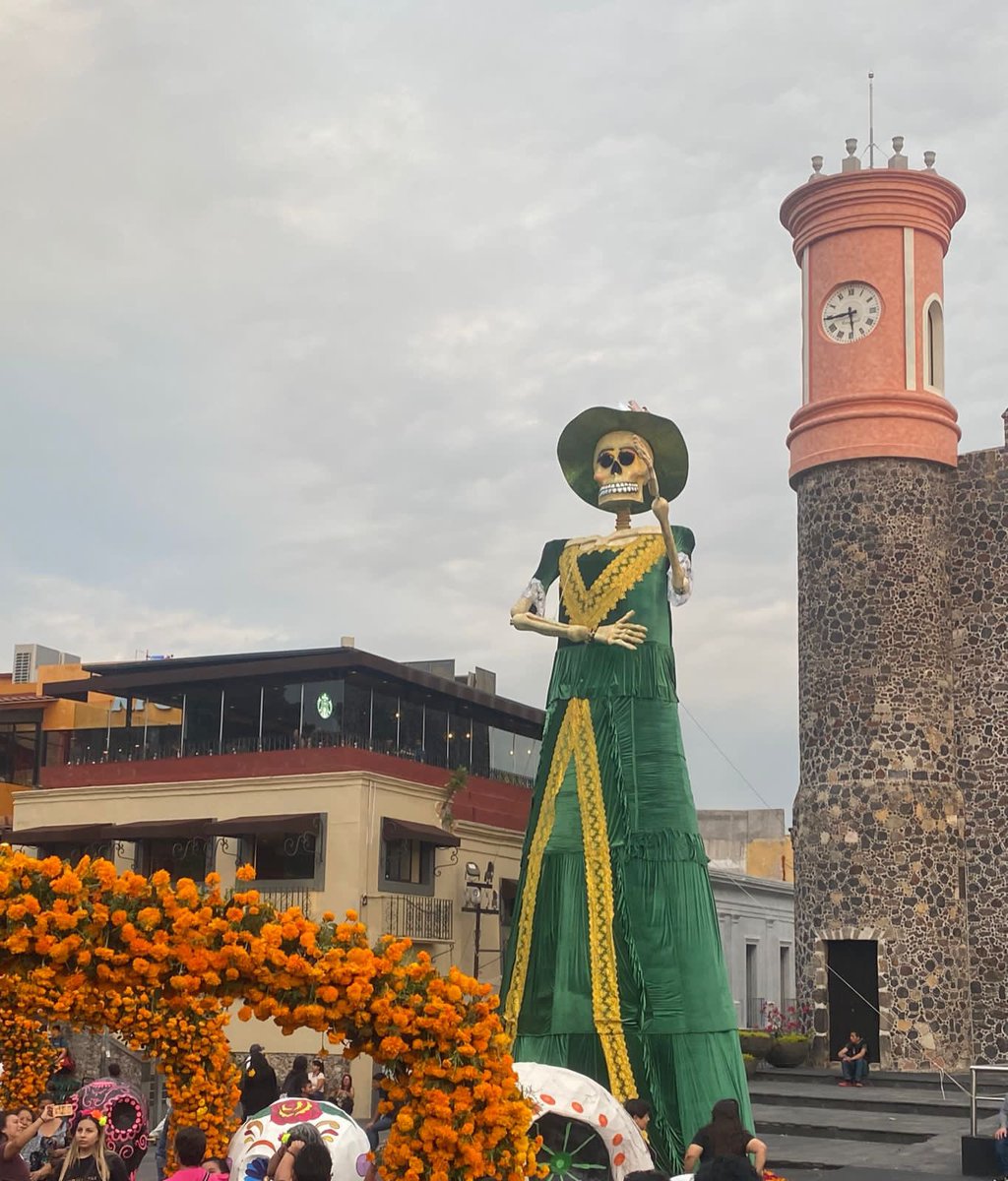 Jeglemqz's tweet photo. Notita de miel los invita a Miquixtli en el Centro de #Cuernavaca #Morelos a que disfruten de #NotadeMiel y lo increíble de este Festival además de q prueben todo lo delicioso q hay de comidas regionales https://t.co/wce51W5E1m