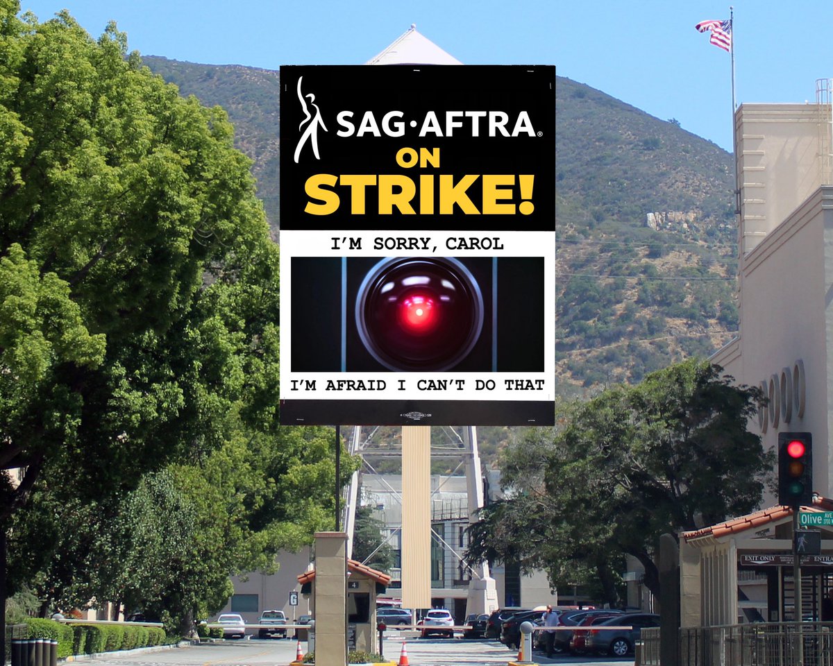 DailyPicket's tweet photo. DAY 113 --- 11/3/23

pay us a fair wage, HAL

#ActorsStrike #SAGAFTRAStrike #SAGAFTRAStrong #Solidarity #HAL9000 #2001ASpaceOdyssey #StanleyKubrick #ArtificialIntelligence #AI https://t.co/FnBrL8yjaA